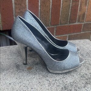 Nine West Dannee Silver Glitter Platform Pumps Heels